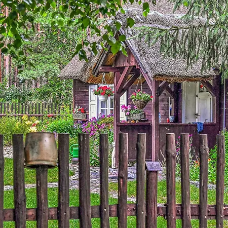 Awesome In Osiek With Kitchen Holiday home *